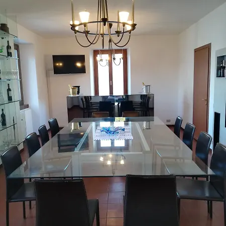 Villa Il Ceppo Relais On The Lake