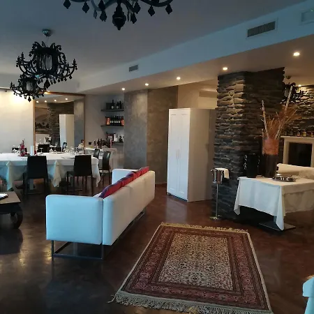 Il Ceppo Relais On The Lake * Valbrona